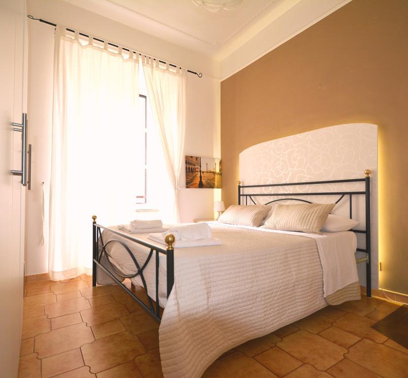 Ferienwohnung Luxury White House Rom Exterior foto